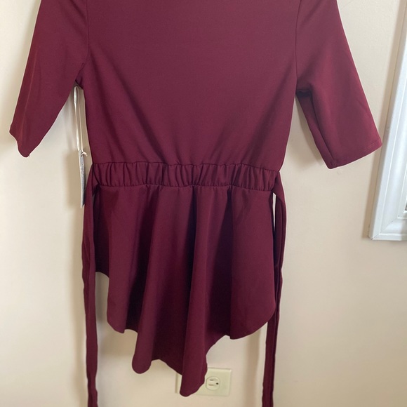 Beautiful Maroon Bottom Flow Blouse - Picture 2 of 2